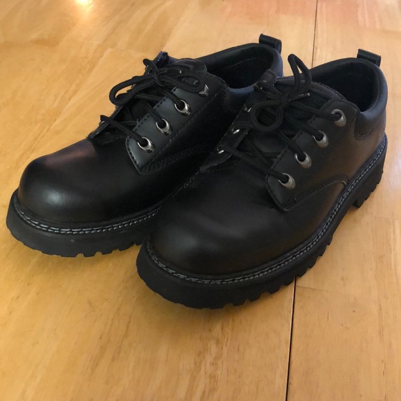 skechers leather upper